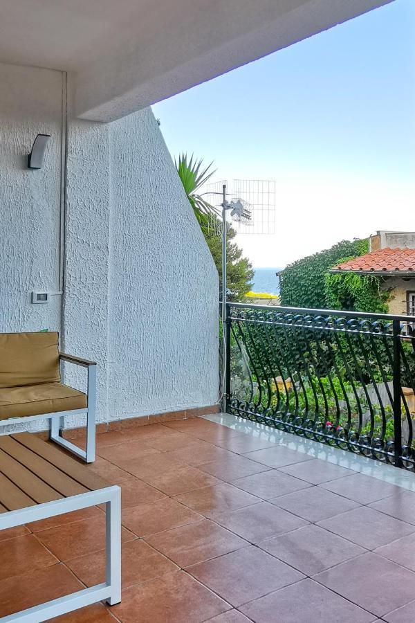 Elite Residence Mondello Bagian luar foto